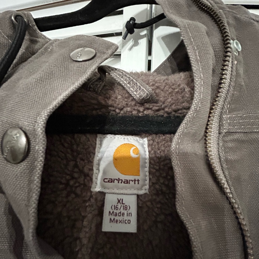 Carhartt Sandstone Berkley Hooded Vest Sherpa Lined Womens M 100820 563 Purple